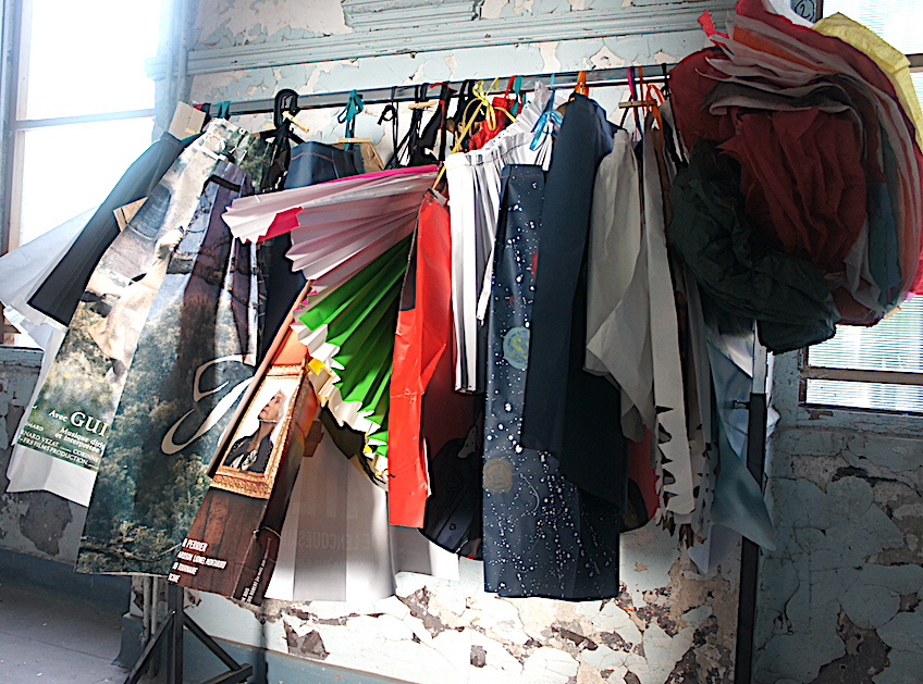 Costumerie de papier